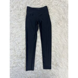 Noli Black Liquid High Rise Leggings Size Small Stretch Pants Shiny 7/8 Length